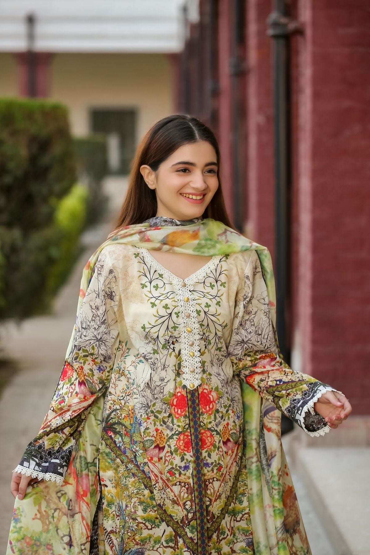 Saadia Ahmed LWSU-25P304 3-Pcs Printed Lawn Secondary image