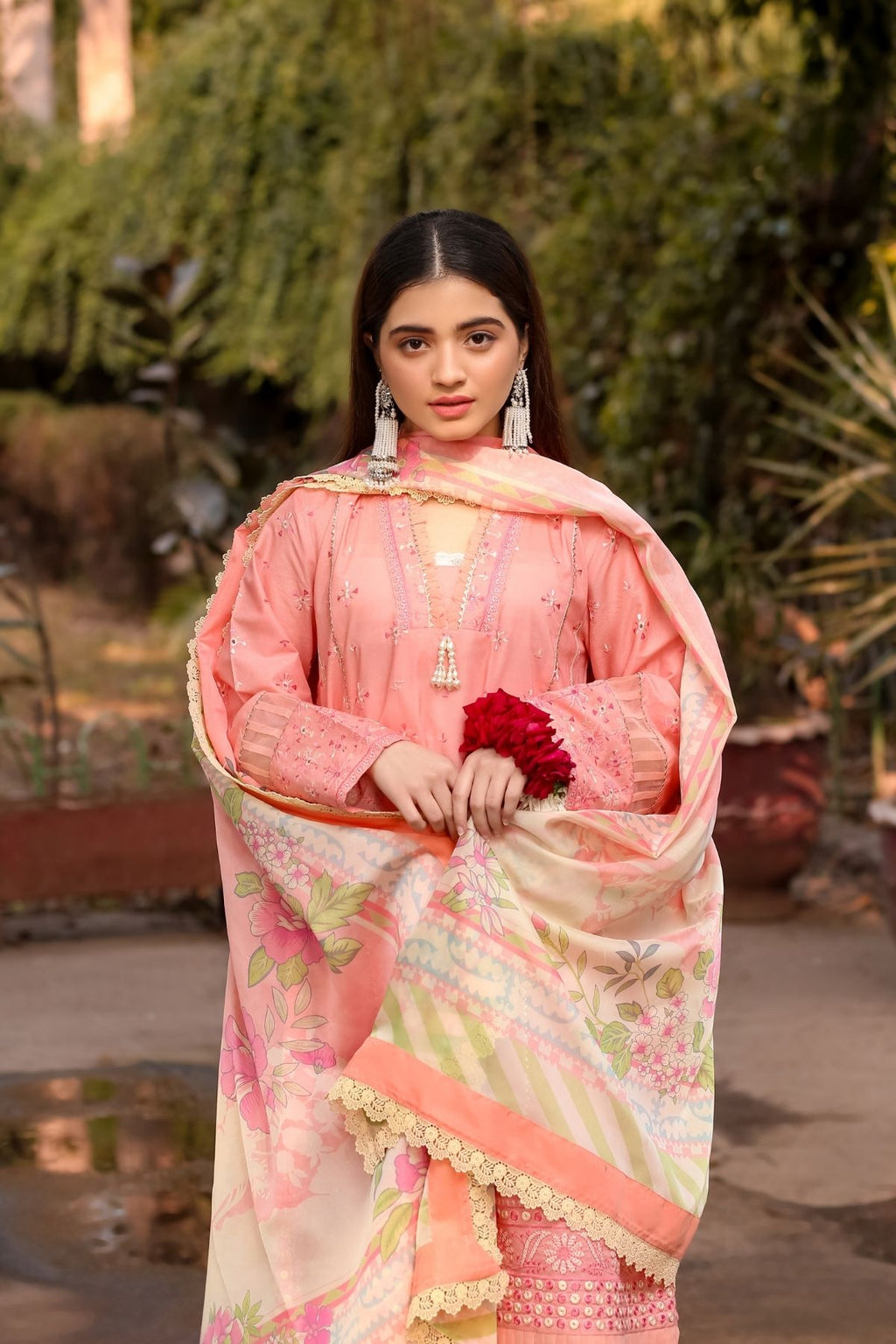 Saadia Ahmed LWSU-25CK303 ChikanKari Peach
