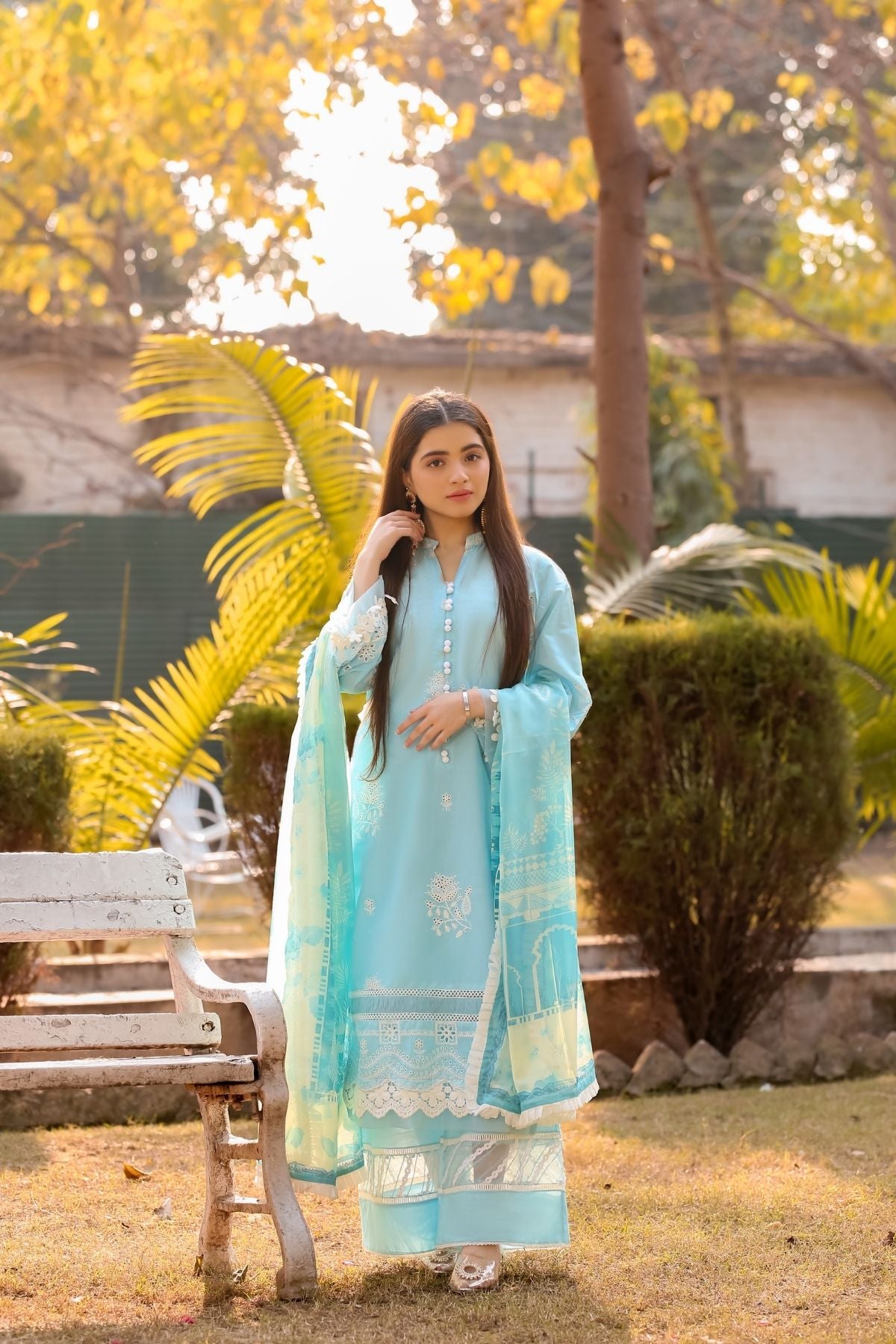 Saadia Ahmed LWSU-25CK305 ChikanKari Blue Main image