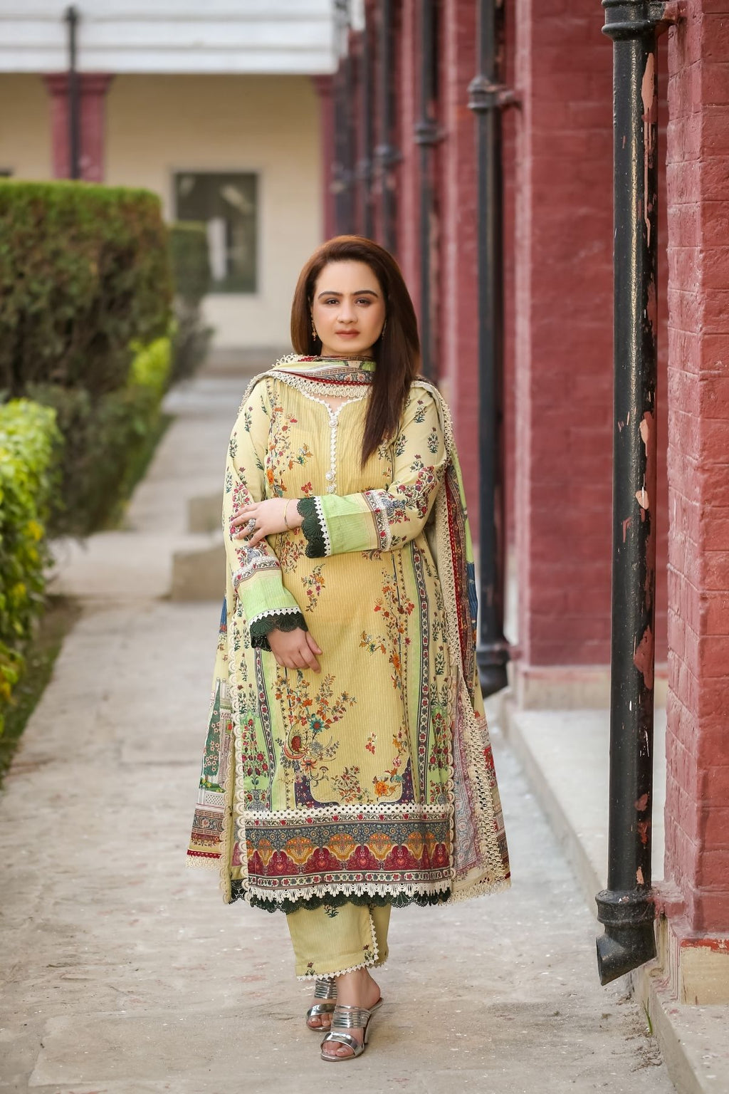 Saadia Ahmed LWSU-25P311 3-Pcs Printed Lawn