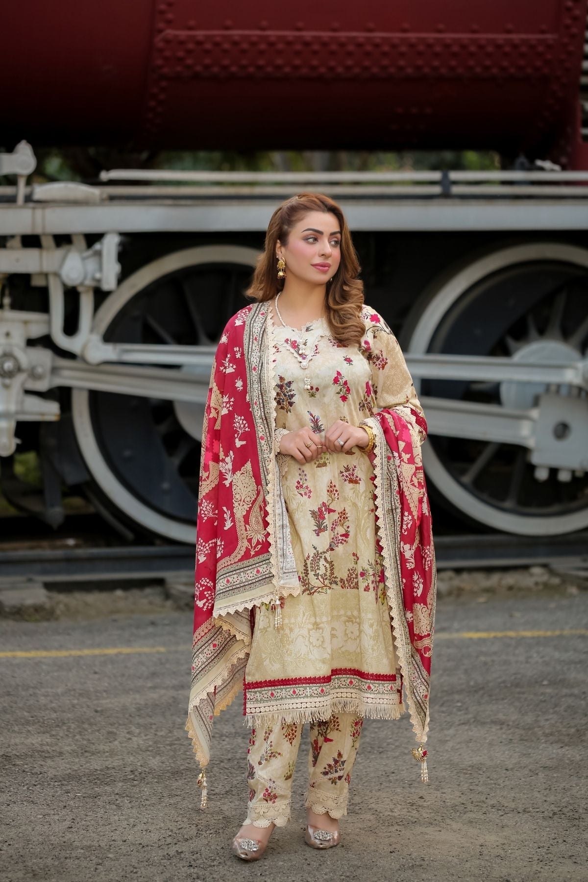 Saadia Ahmed LWSU-25P312 3-Pcs Printed Lawn Main image