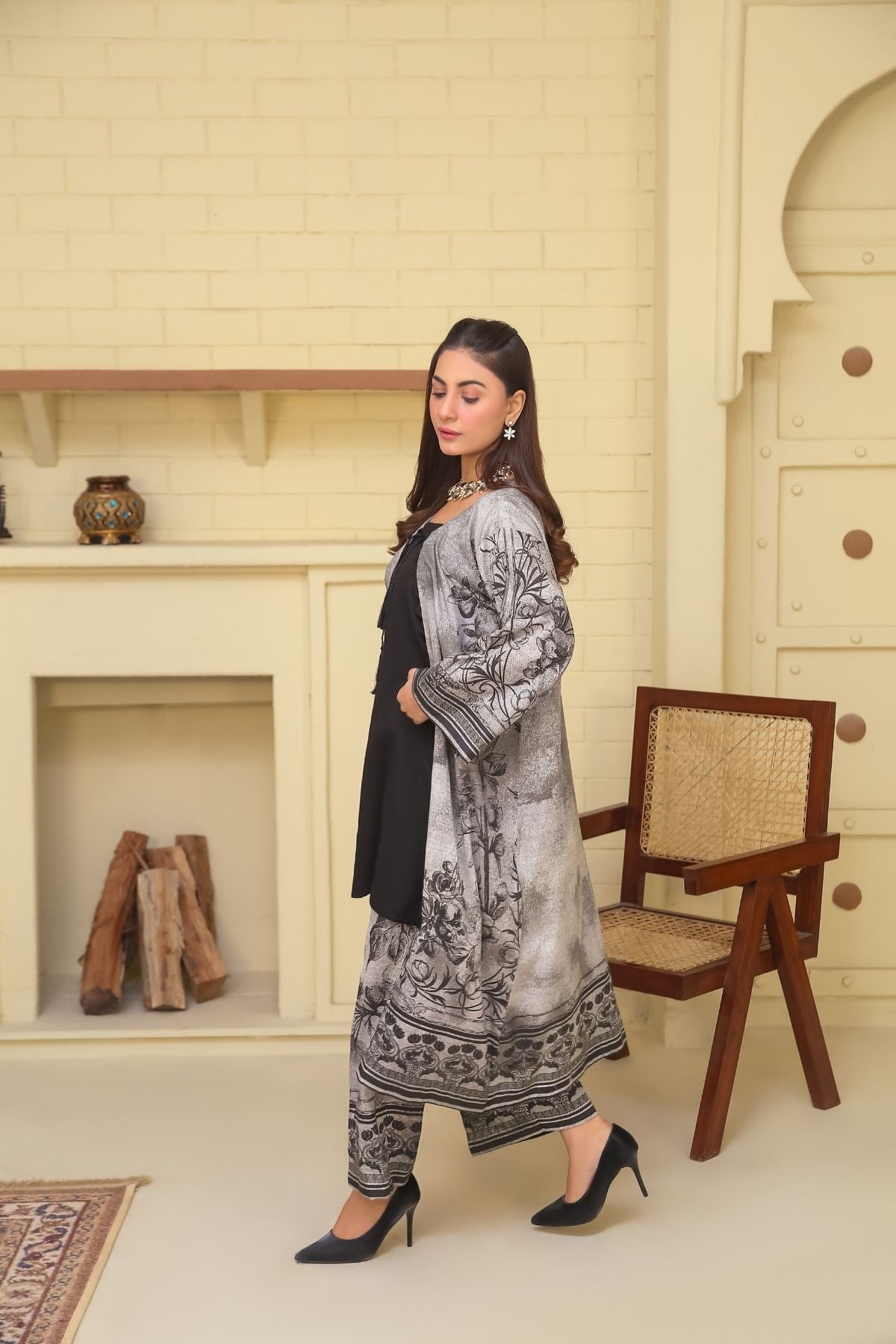 Saadia Ahmed LWSU-25P207 2-Pcs Printed Lawn